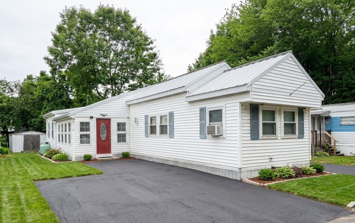 261 Newbury Street Unit 13, Peabody, MA 01960