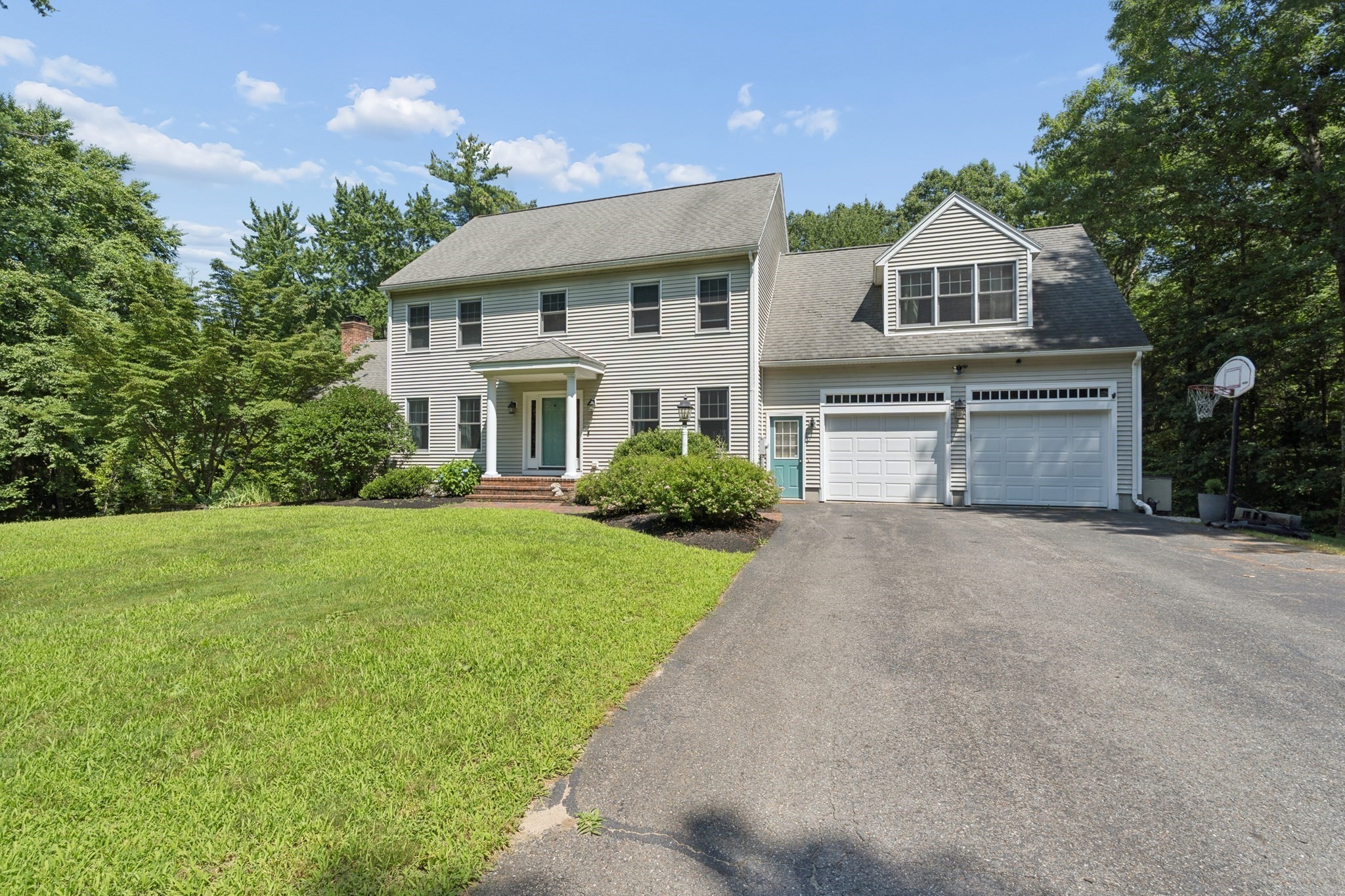 13 Country Club Rd, Sterling, MA 01564 - Image 2