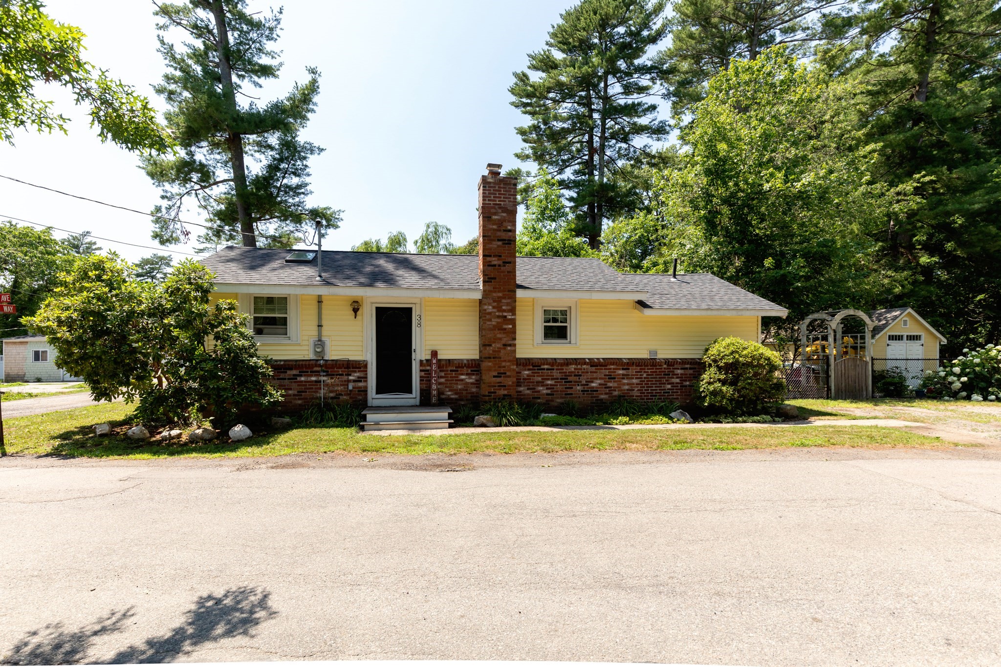 38 Atwood Ave., Middleboro, MA 02346