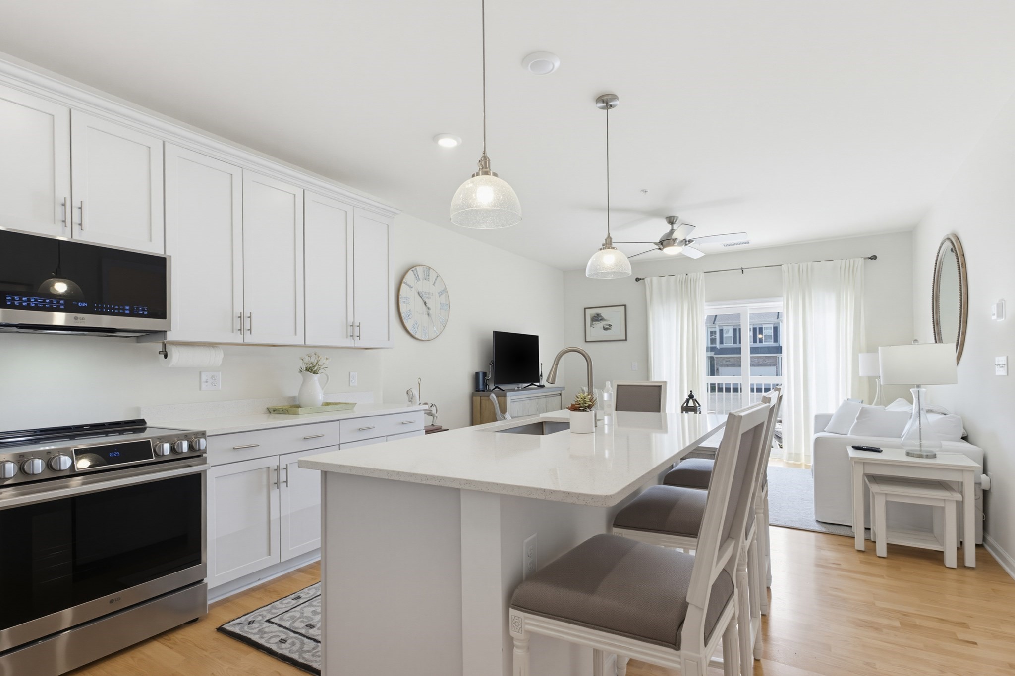 401 Emery Ln Unit 106, Sudbury, MA 01776