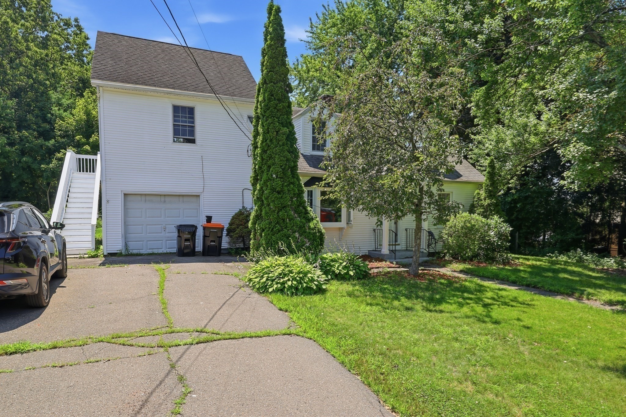 56 Lincoln Ave, South Hadley, MA 01075