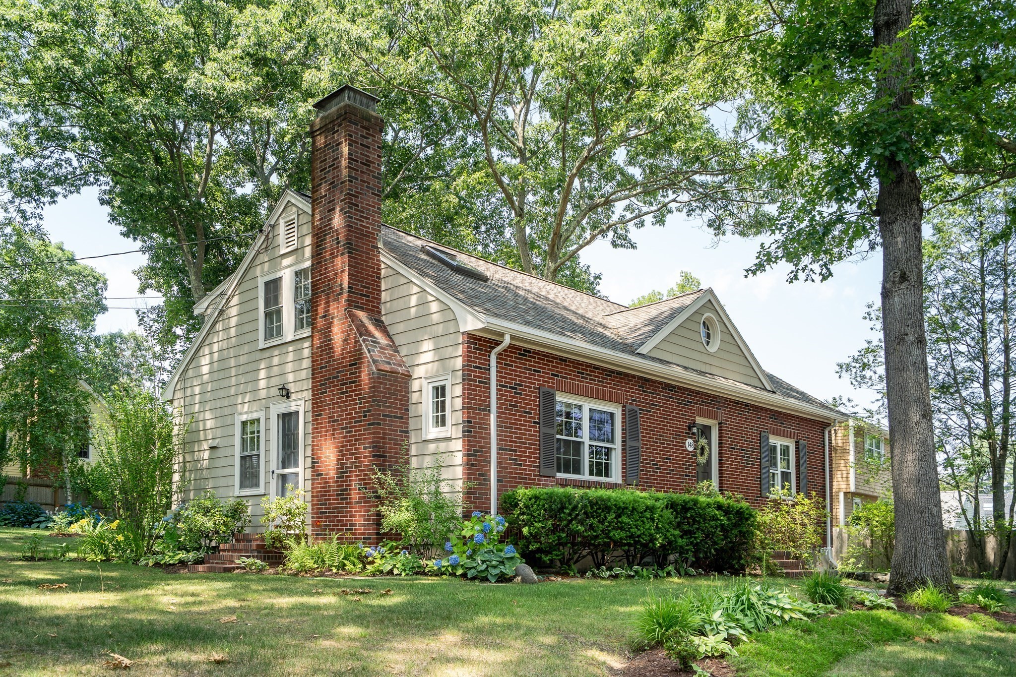 148 Cedar St, Lexington, MA 02421