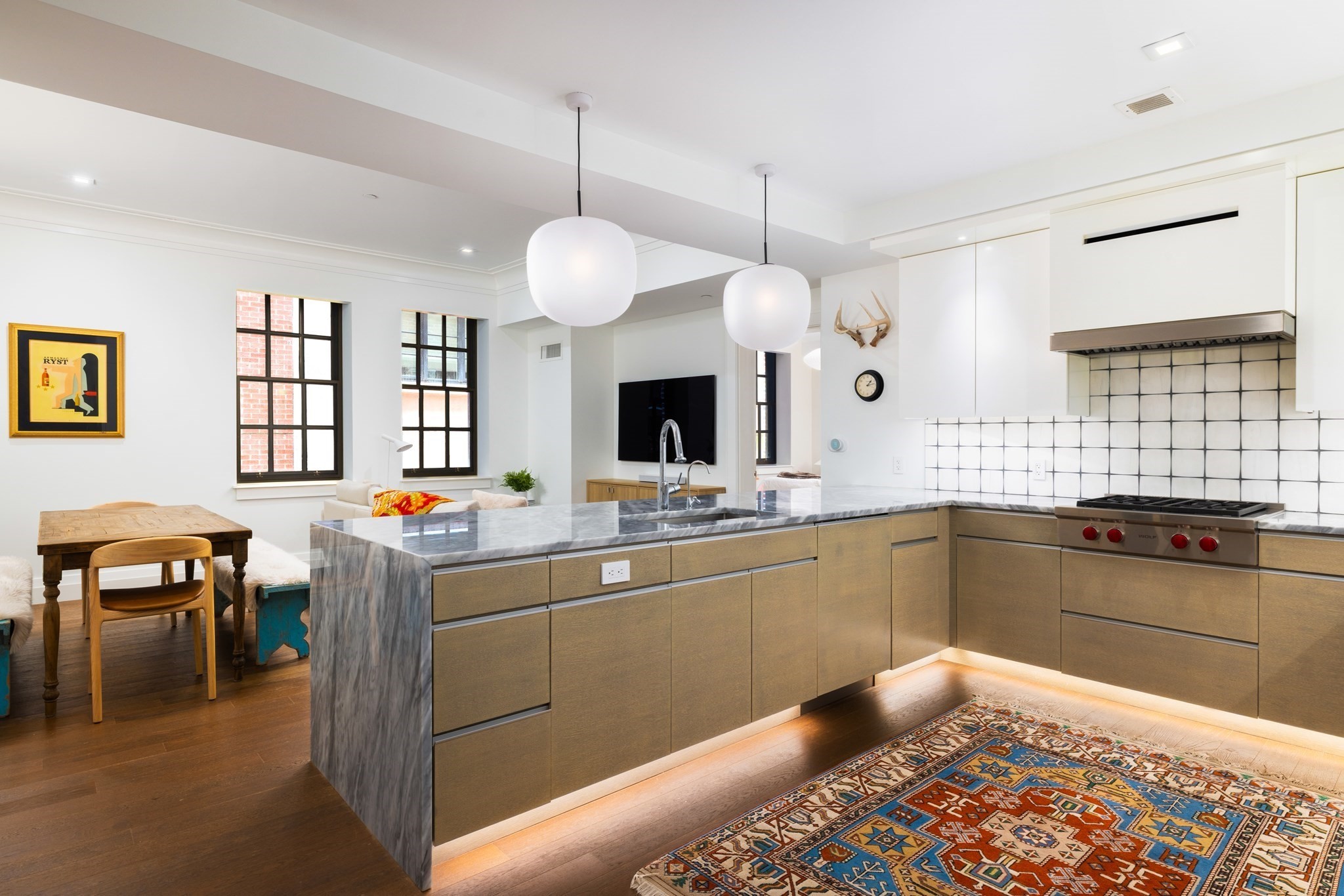 45 Temple St Unit 212, Beacon Hill, Boston, MA 02114