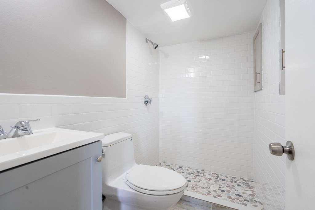 35 Water St, Quincy, MA 02169 - Image 9
