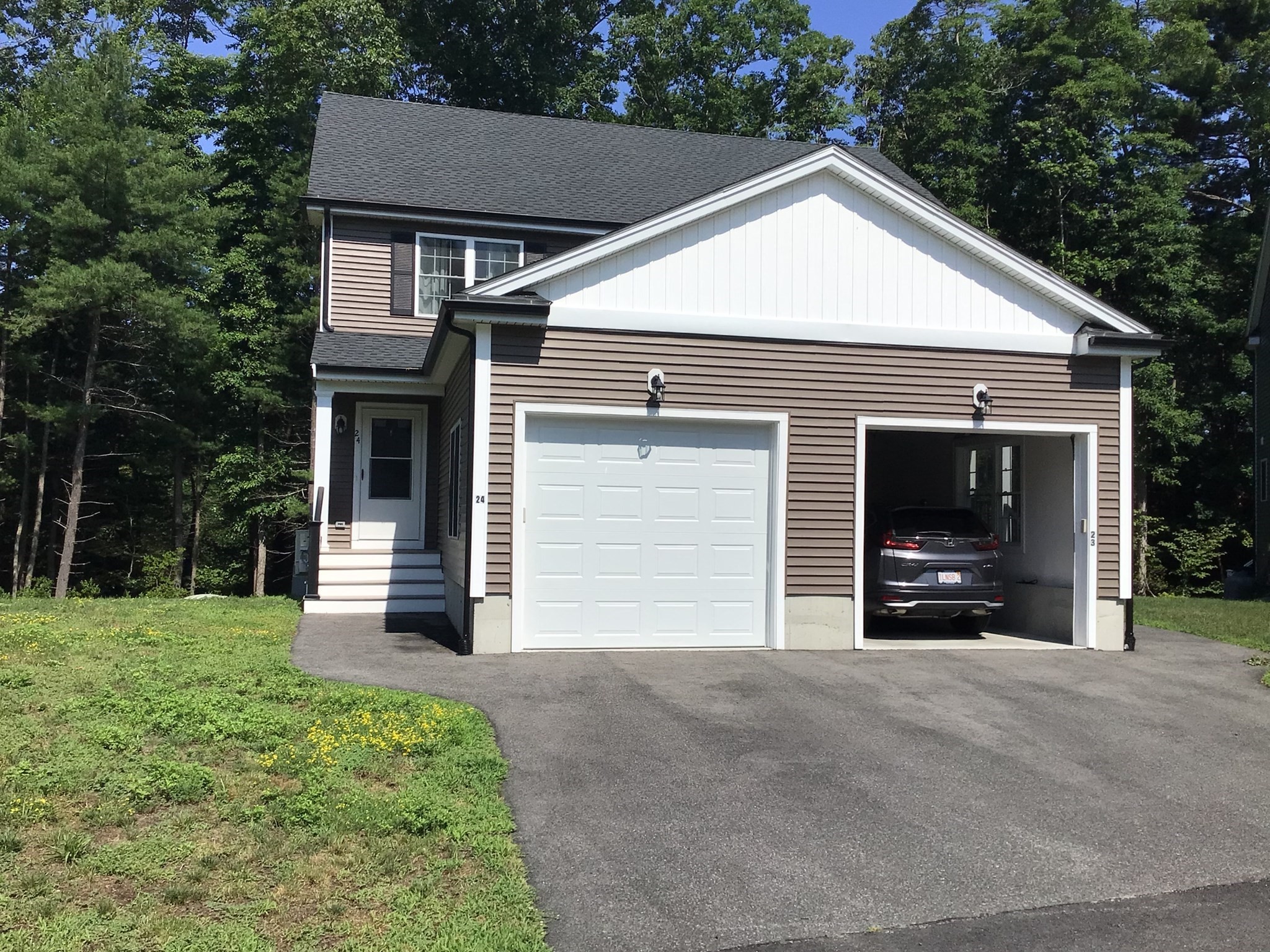 24 Christies Way Unit 24, Holbrook, MA 02343