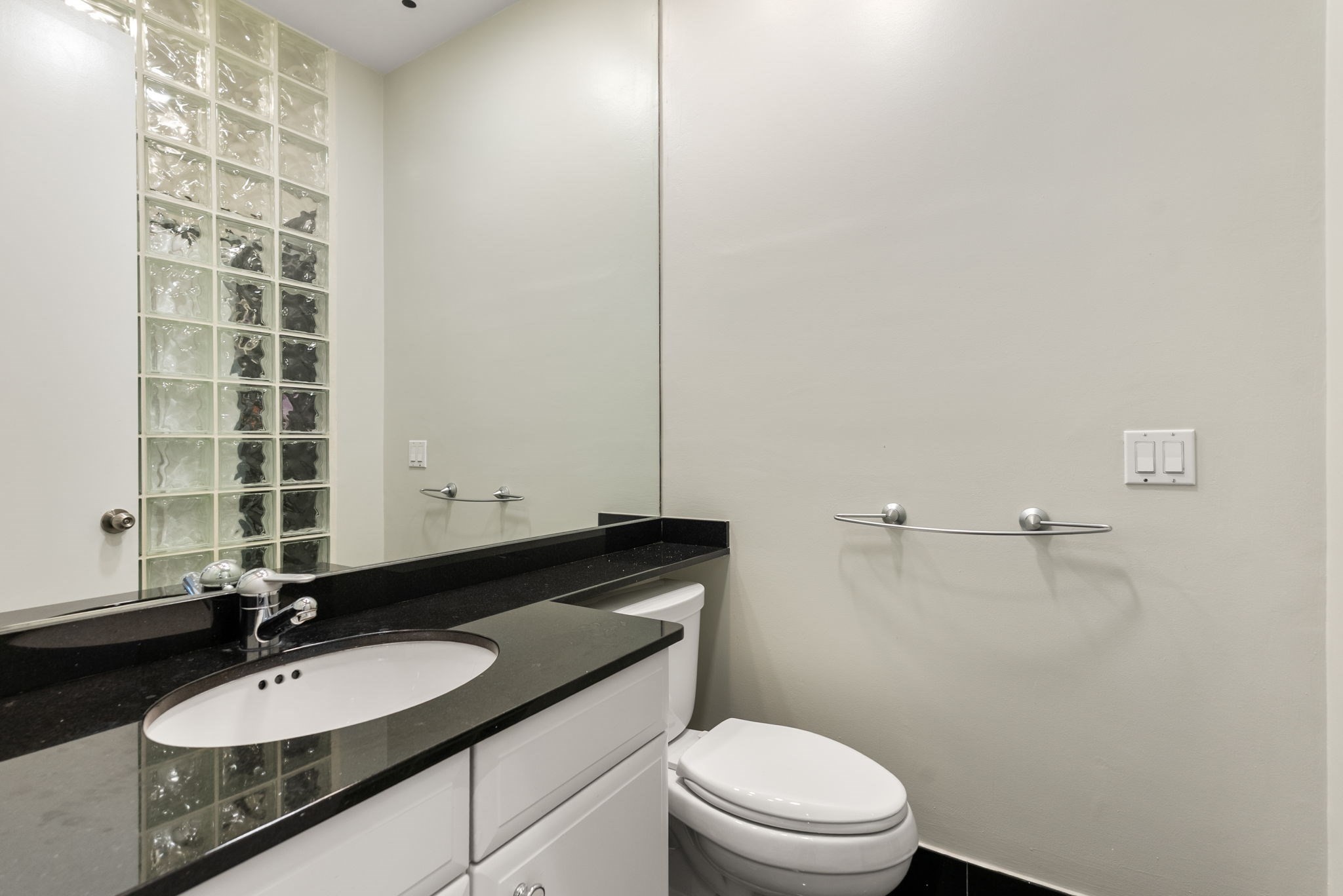 219 Columbus Ave Unit 203, Back Bay, Boston, MA 02116 - Image 17