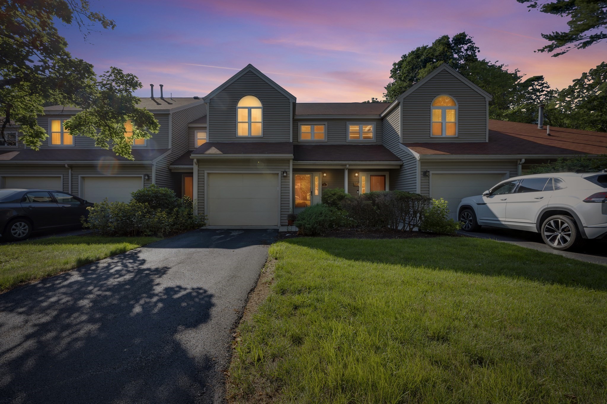8 Woodcrest Dr Unit 8, Oxford, MA 01537 - Image 1