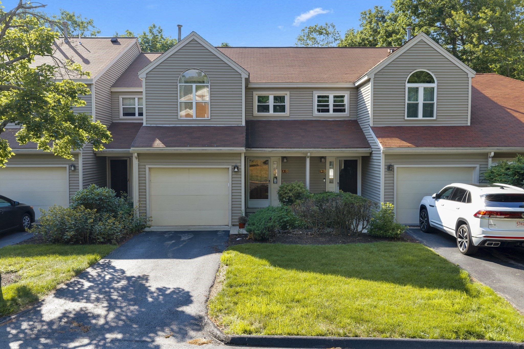 8 Woodcrest Dr Unit 8, Oxford, MA 01537 - Image 2