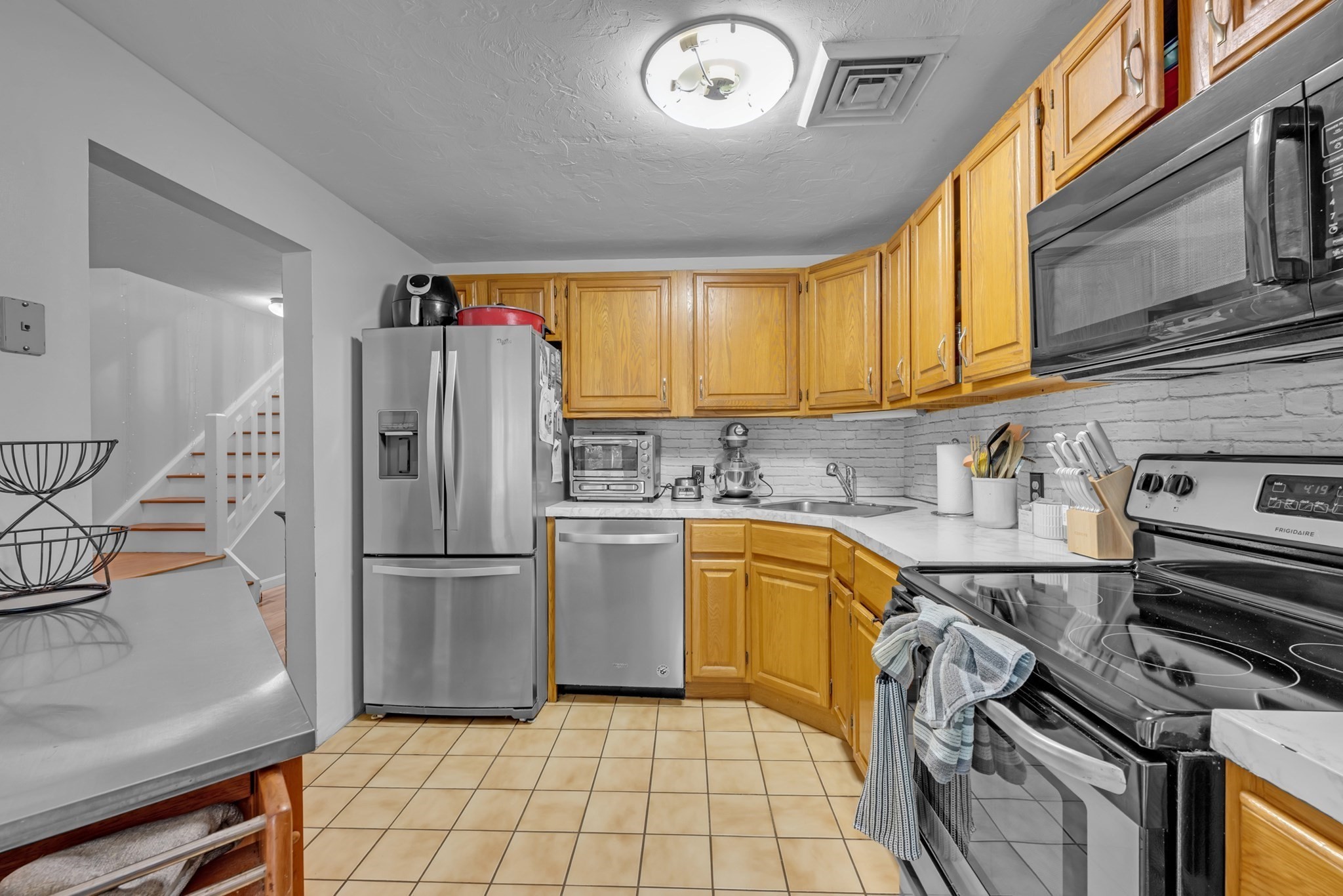 8 Woodcrest Dr Unit 8, Oxford, MA 01537 - Image 7