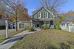 53 West St, Middleboro, MA 02346