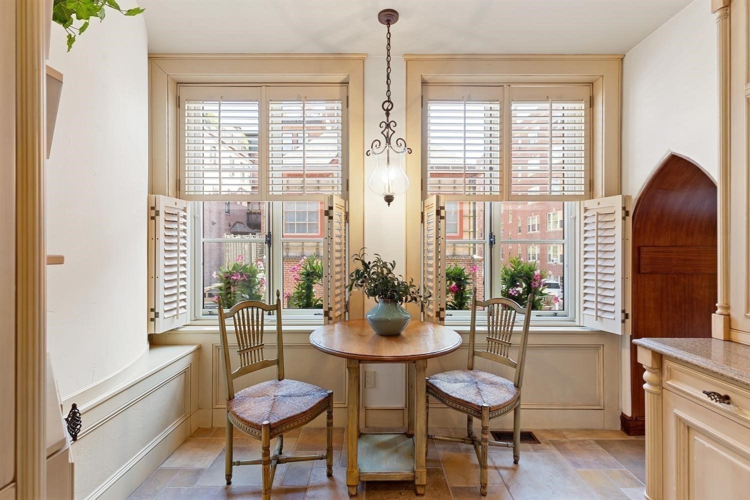 23 Beaver Place, Beacon Hill, Boston, MA 02108 - Image 17