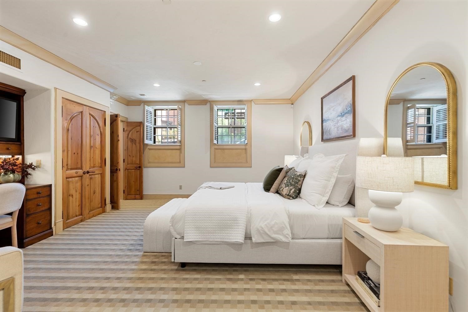 23 Beaver Place, Beacon Hill, Boston, MA 02108 - Image 31