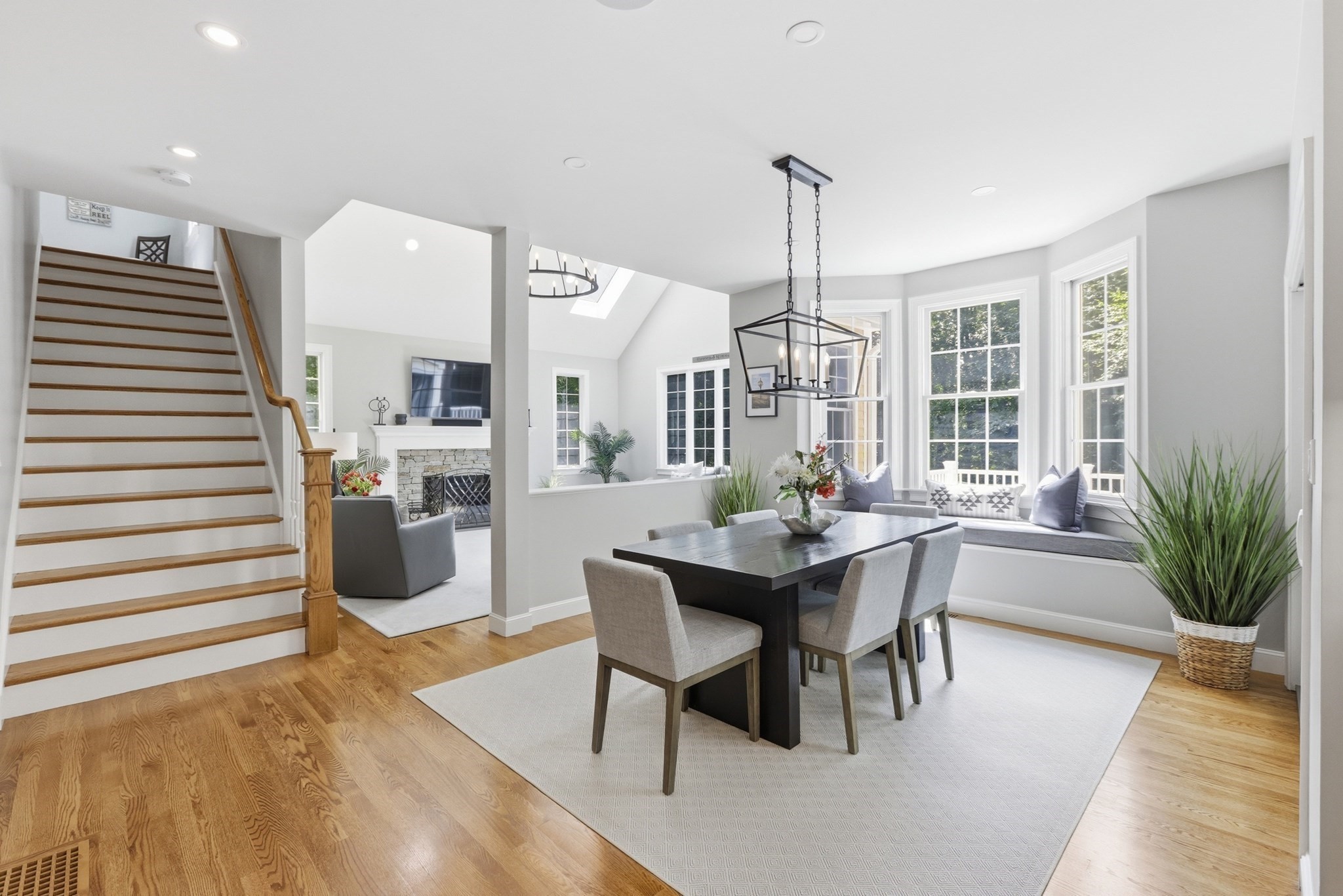 22 Hutchinson, Marlborough, MA 01752 - Image 15