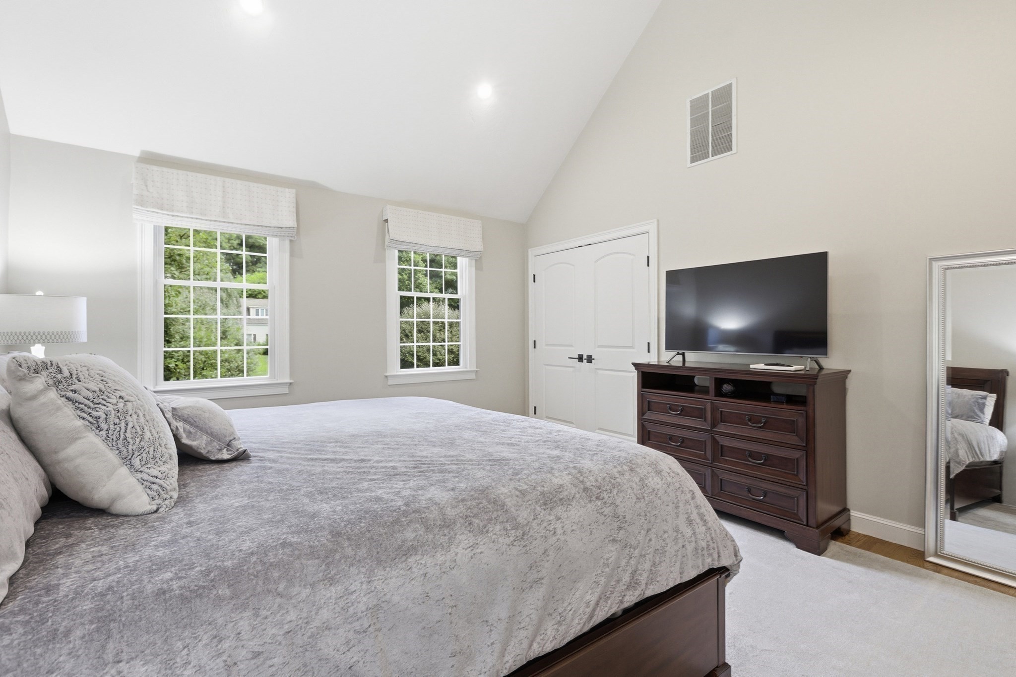 22 Hutchinson, Marlborough, MA 01752 - Image 18