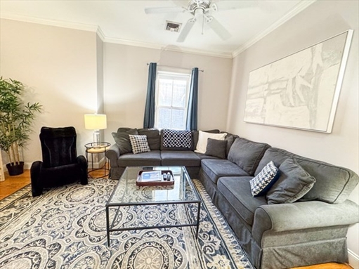 7 Harvard Sq, Apt 3B