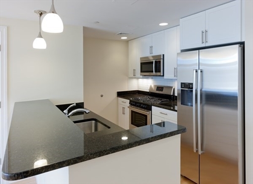 7 Cameron, Apt 210