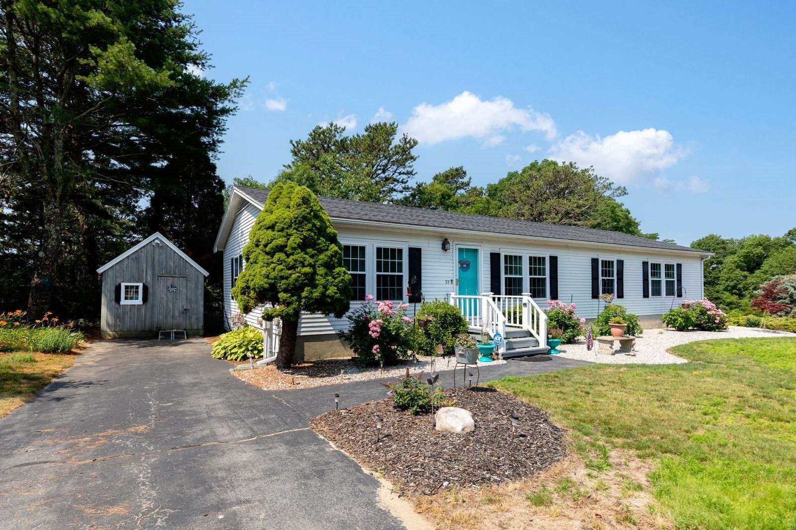 33 Headlands Drive, Plymouth, MA 02360