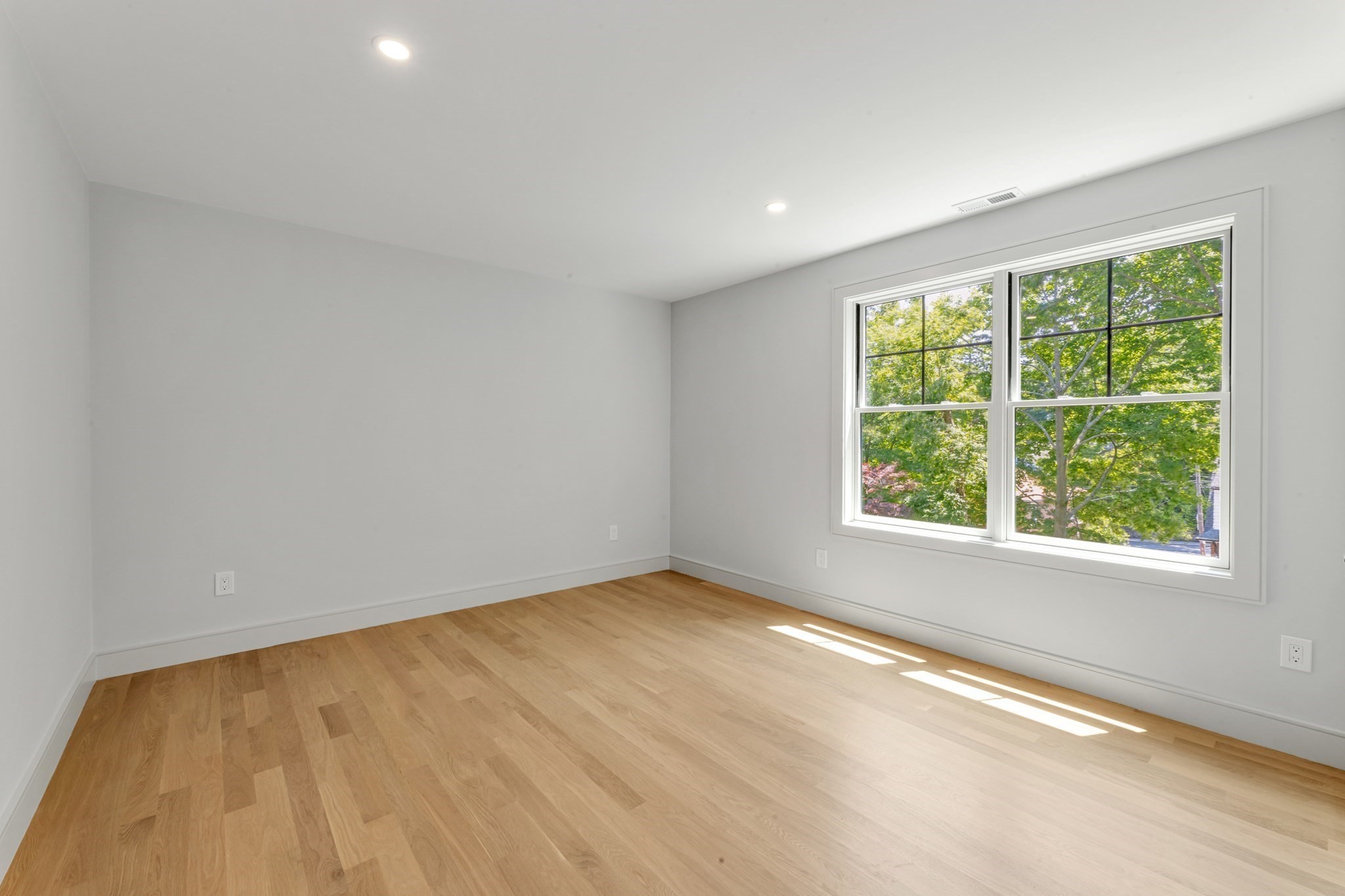 15 Conry Crescent, Jamaica Plain, Boston, MA 02130 - Image 22