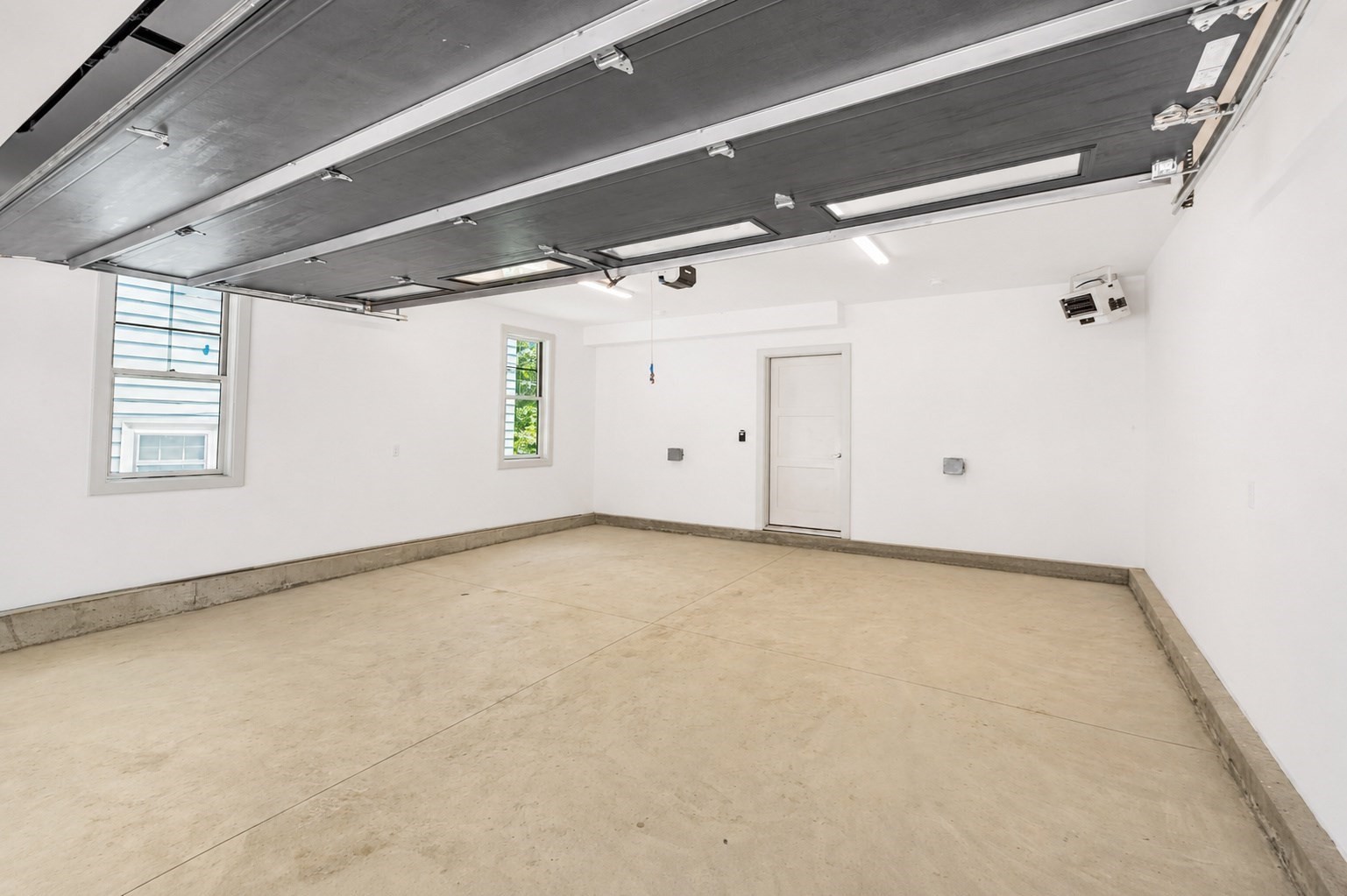 15 Conry Crescent, Jamaica Plain, Boston, MA 02130 - Image 36