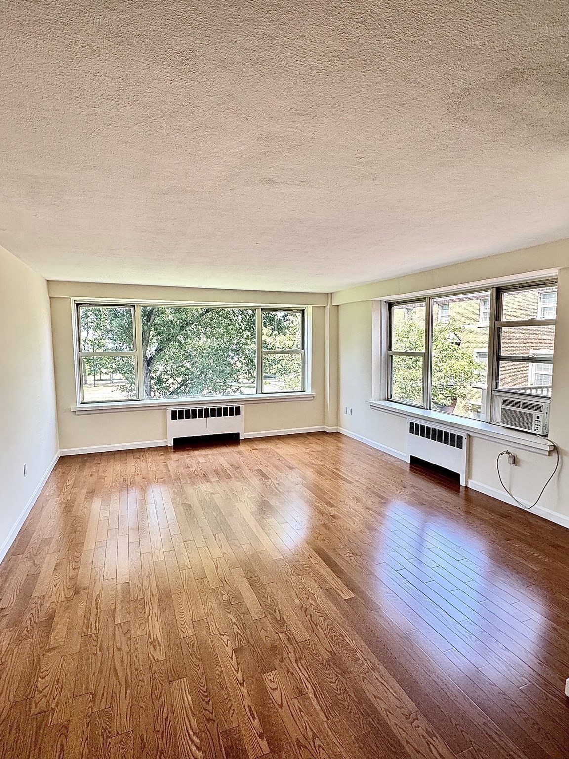 145 Pinckney Unit 335, Beacon Hill, Boston, MA 02114