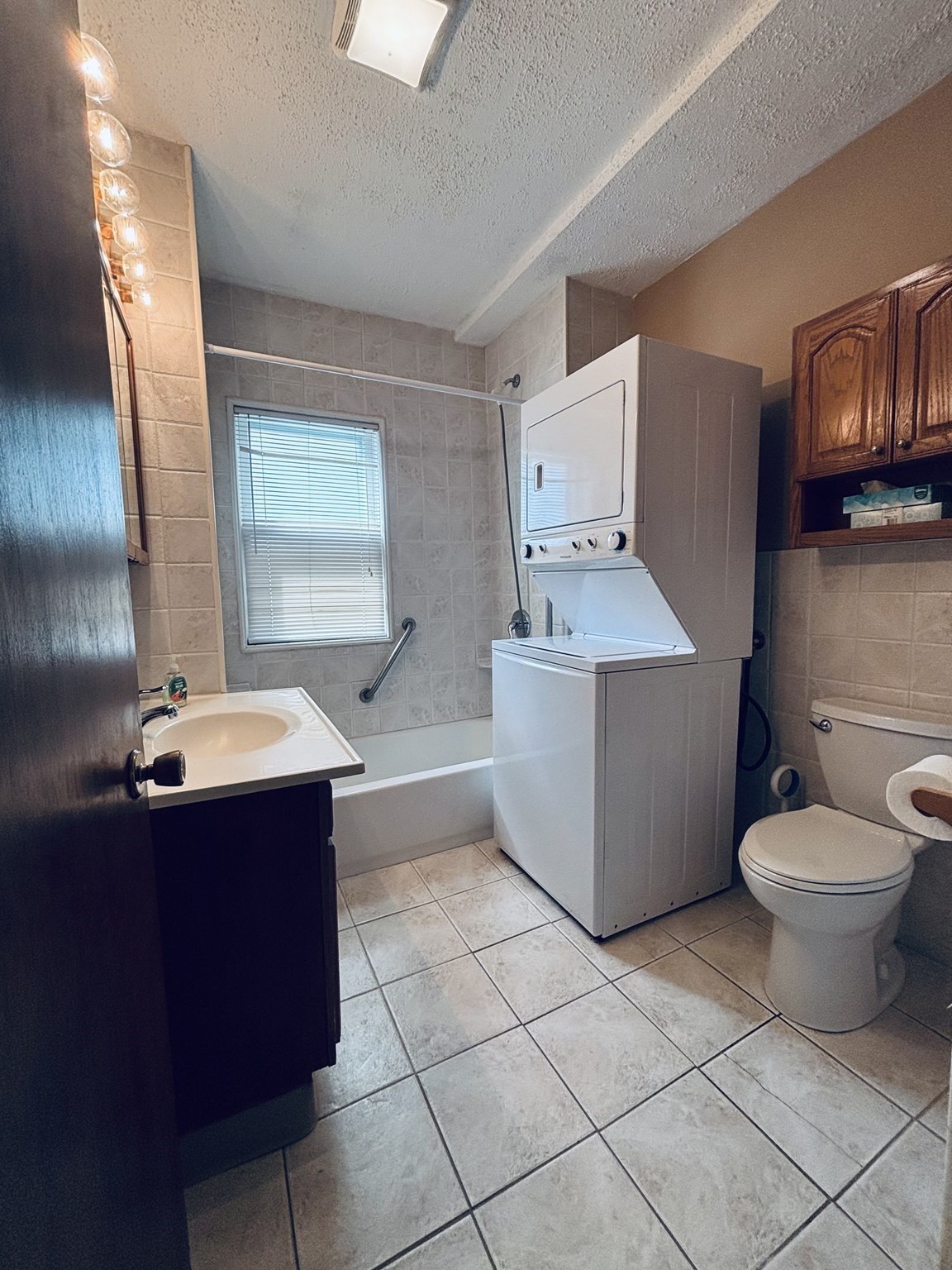 207 Gladstone St, East Boston, Boston, MA 02128 - Image 21