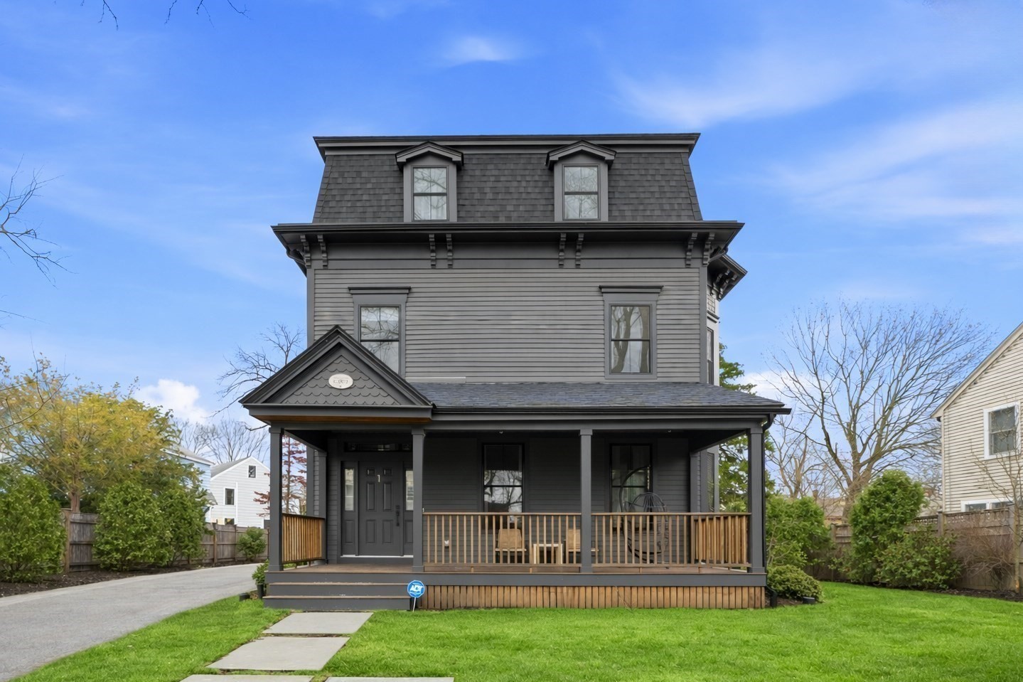 70 Walker St Unit Front, Newton, MA 02460 - Image 4