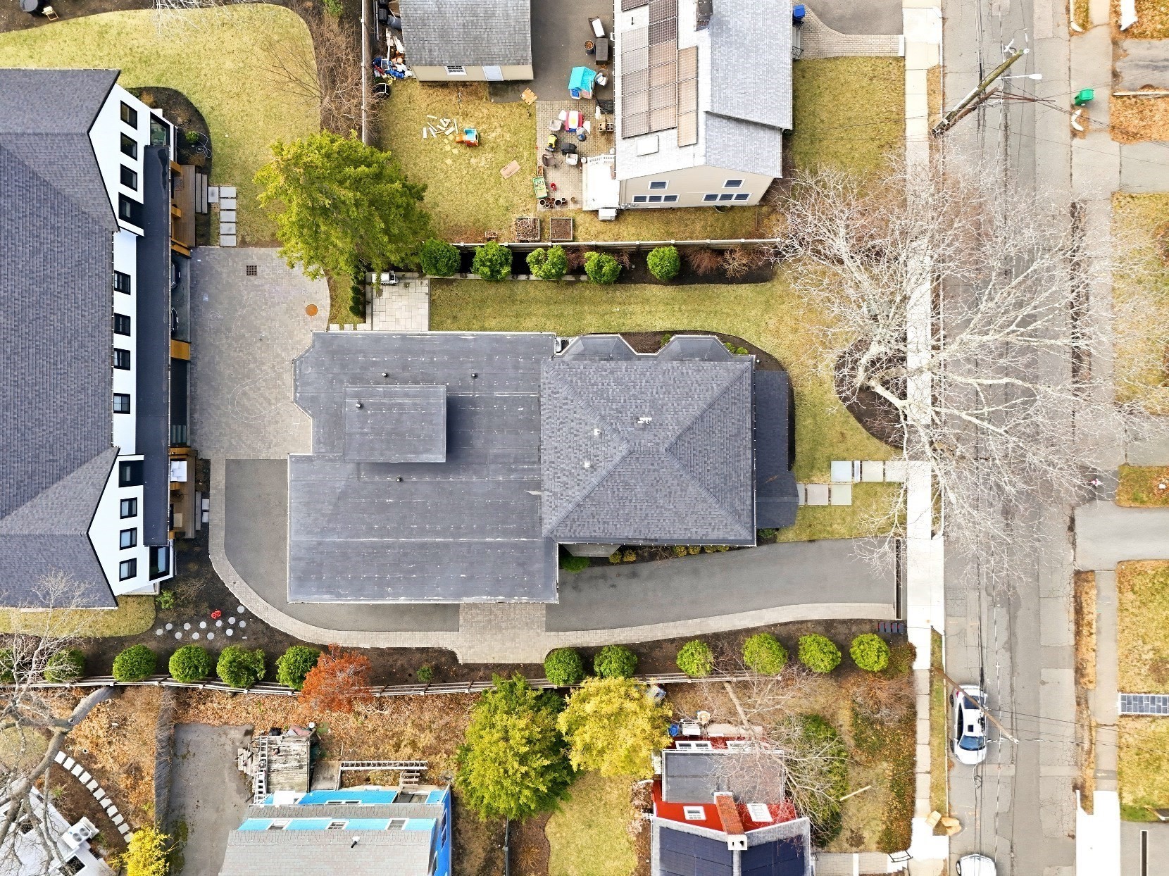 70 Walker St Unit Front, Newton, MA 02460 - Image 37