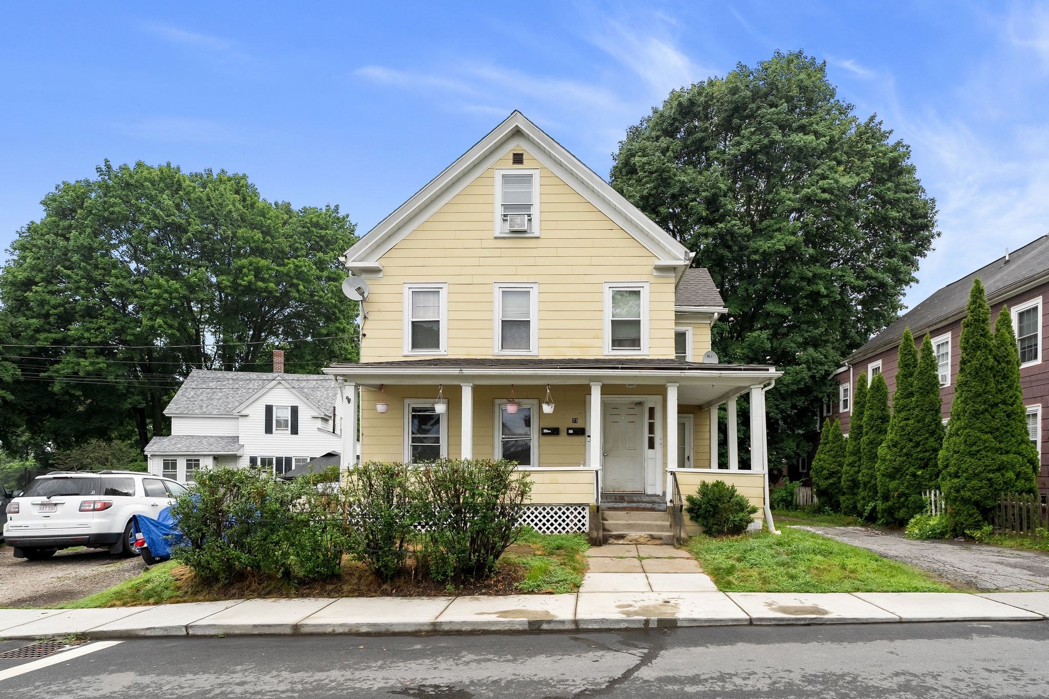 73 Frye St, Marlborough, MA 01752