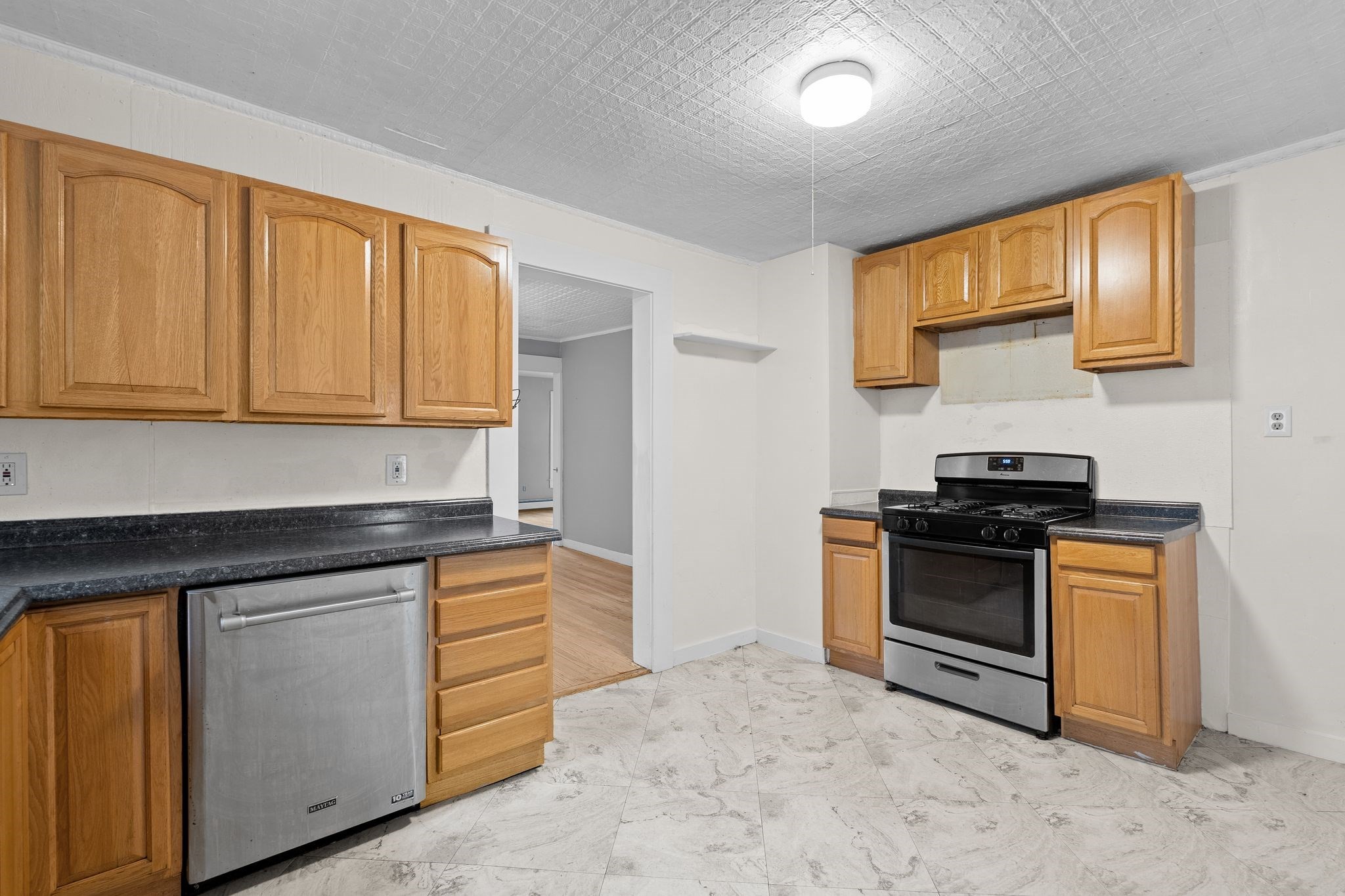 73 Frye St, Marlborough, MA 01752 - Image 8