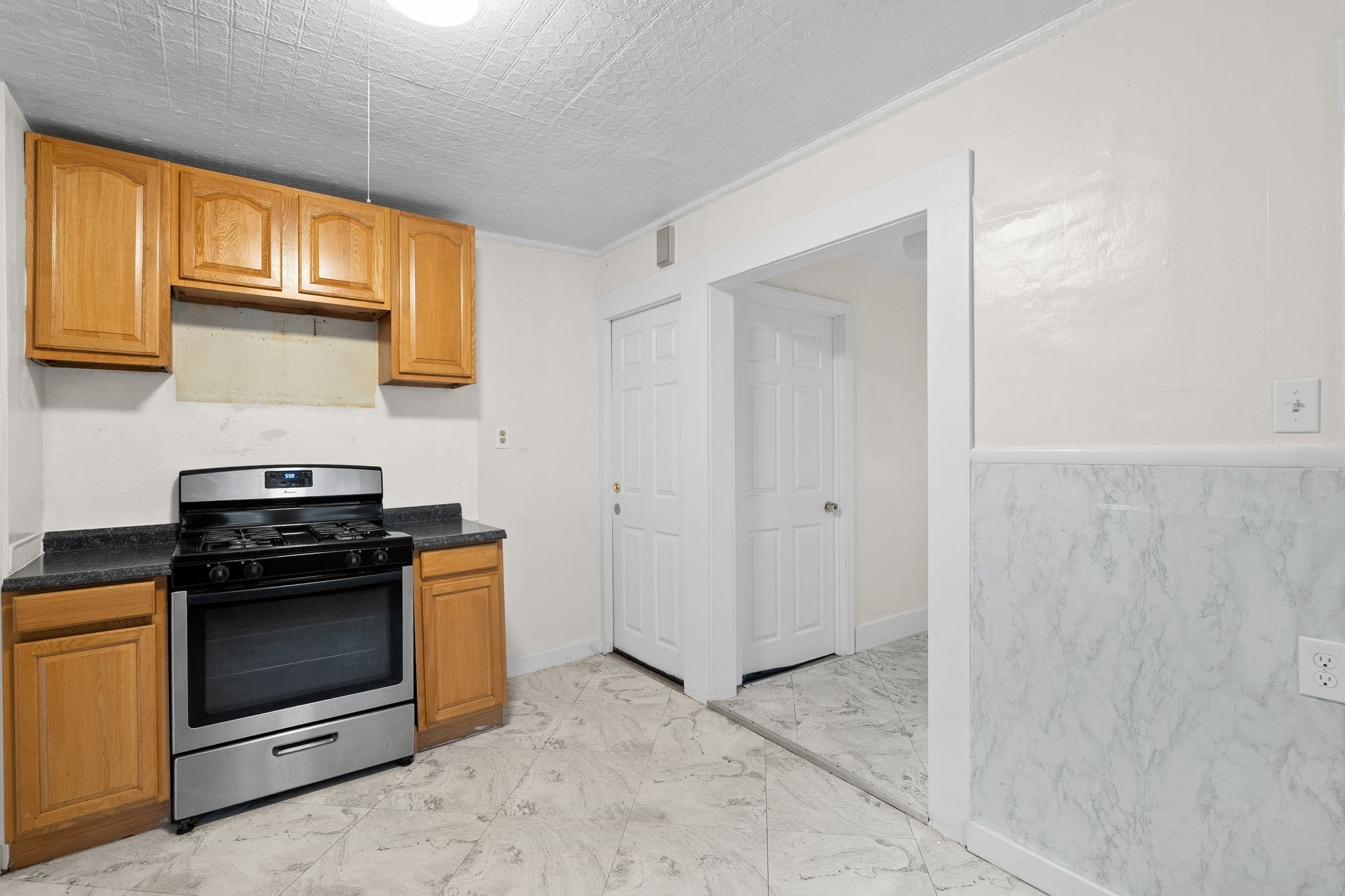 73 Frye St, Marlborough, MA 01752 - Image 9