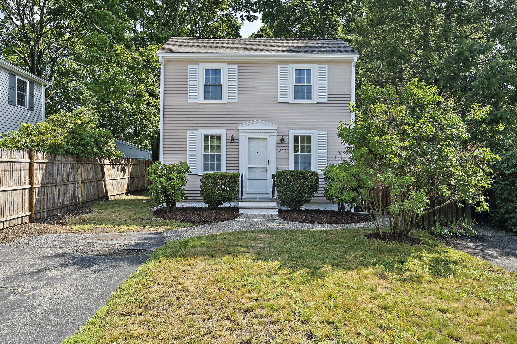 312 Hunnewell Street Unit 1, Needham, MA 02494