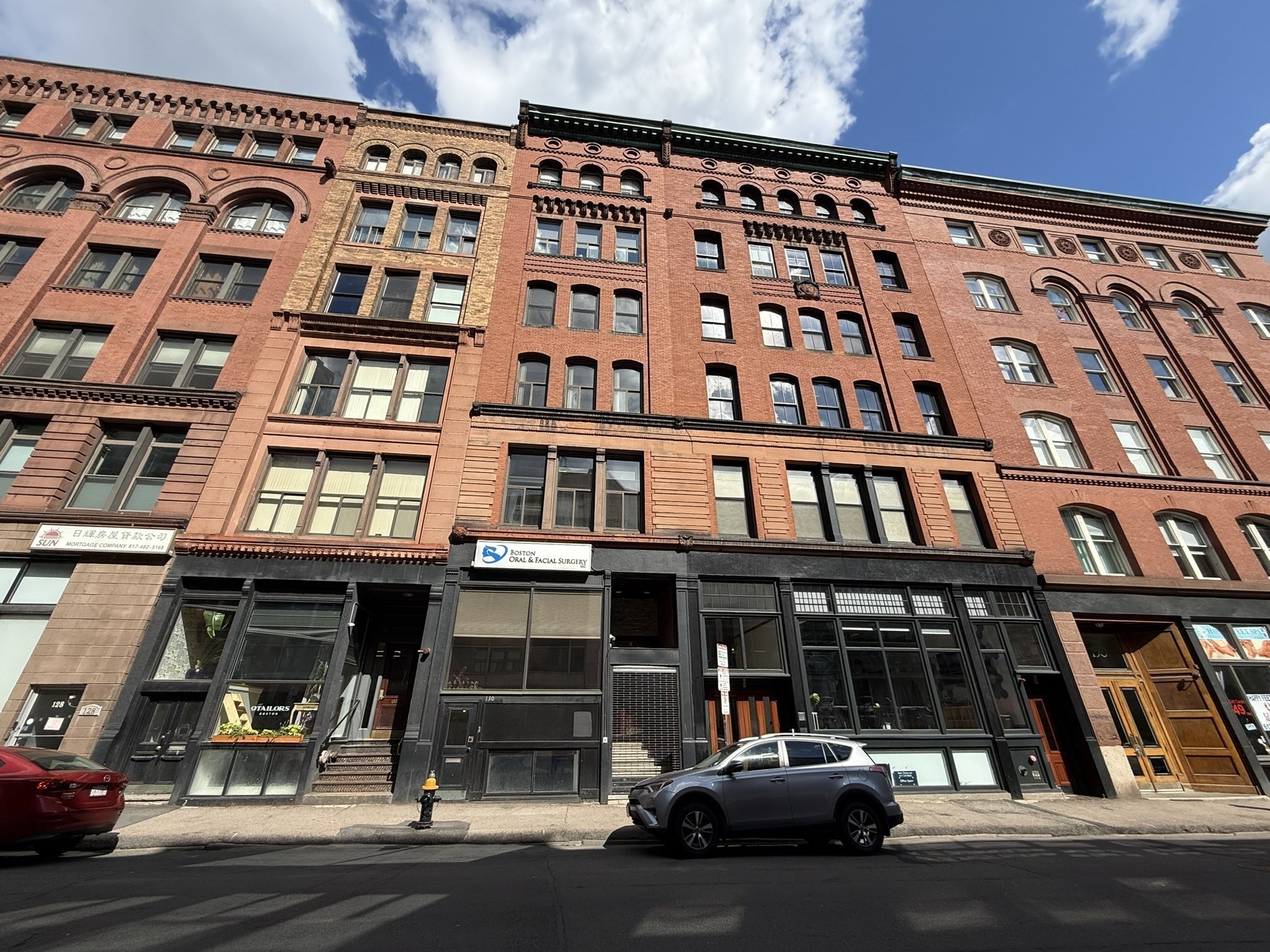 130 Lincoln Street Unit B, Leather District, Boston, MA 02111