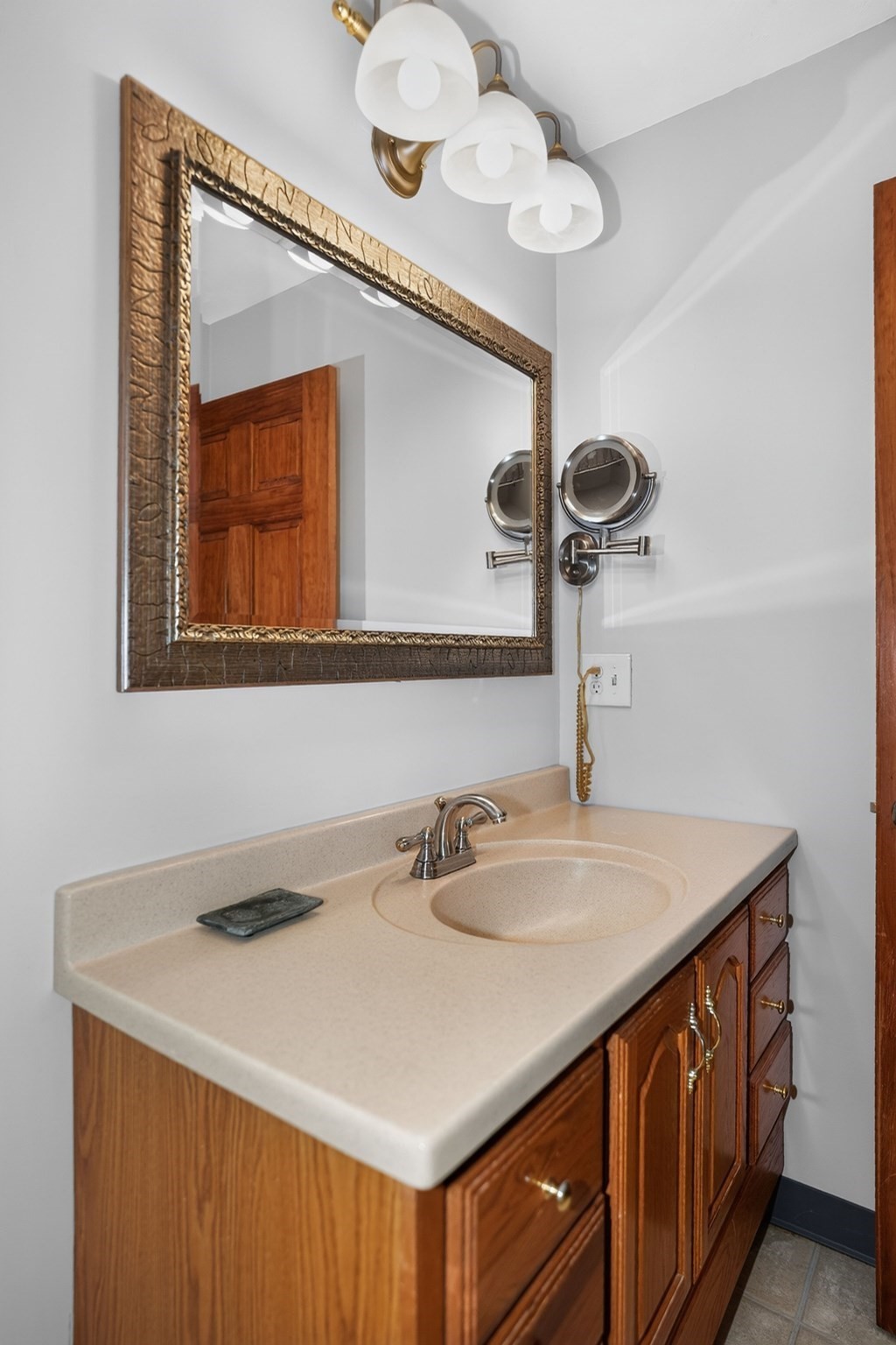 117 Warren Avenue, Marlborough, MA 01752 - Image 23