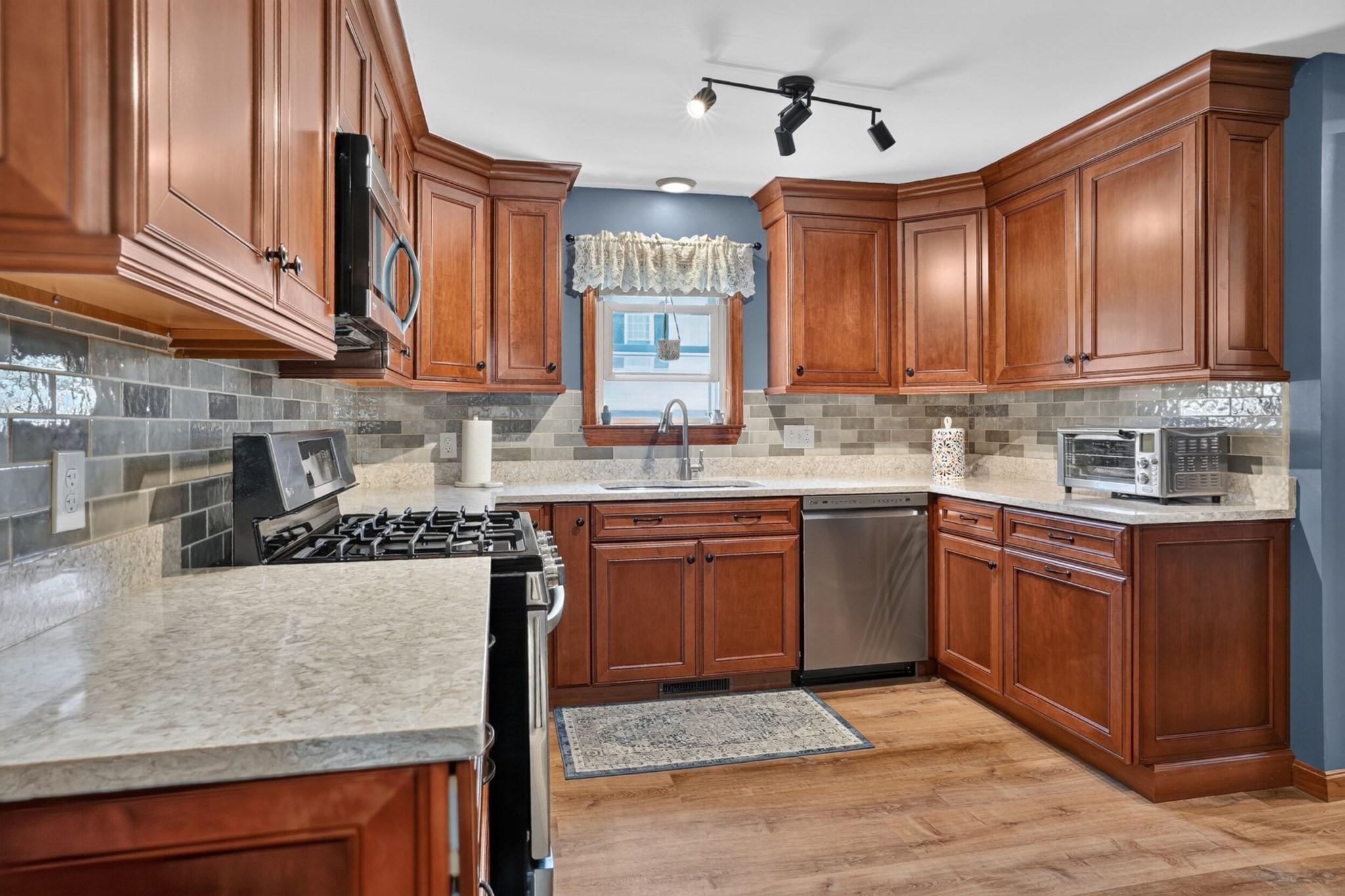 117 Warren Avenue, Marlborough, MA 01752 - Image 4