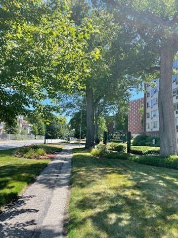 20 Hammond Pond Pkwy Unit 208, Newton, MA 02467