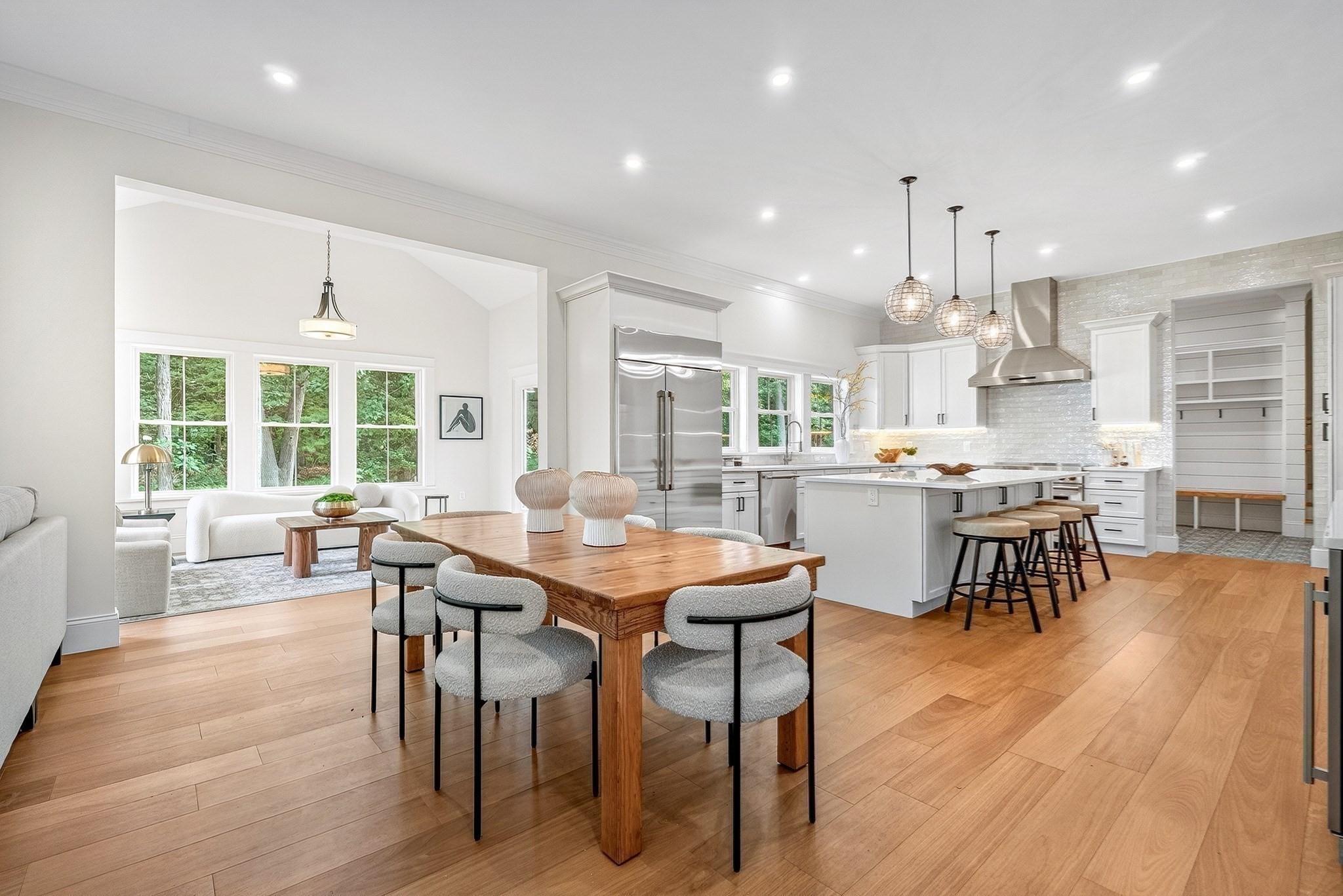 22 Tyler Rd, Lexington, MA 02420 - Image 3