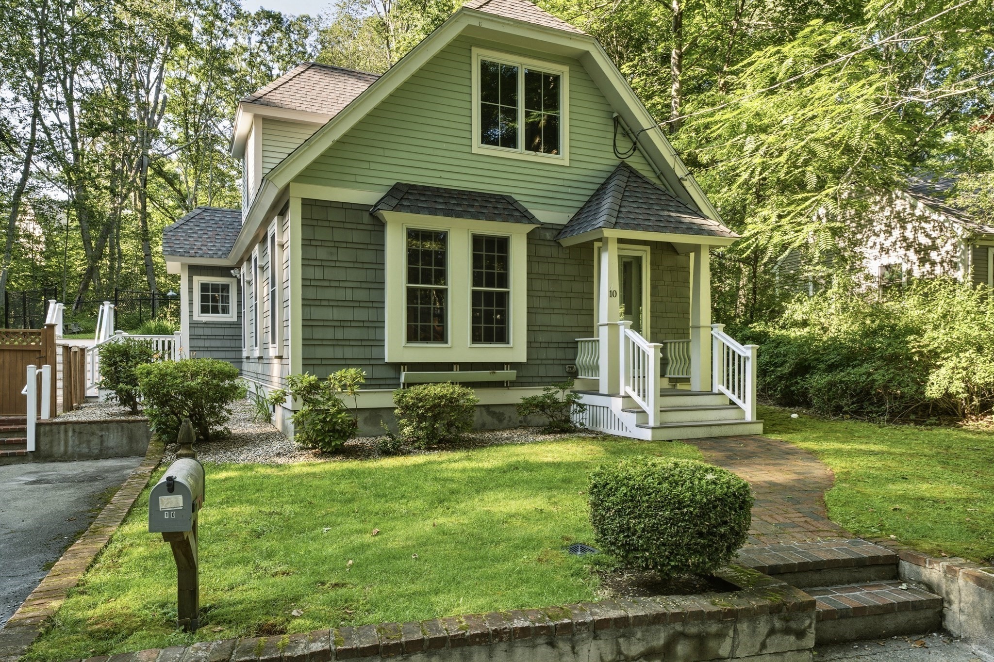 10 Mayflower Path, Wayland, MA 01778 - Image 3