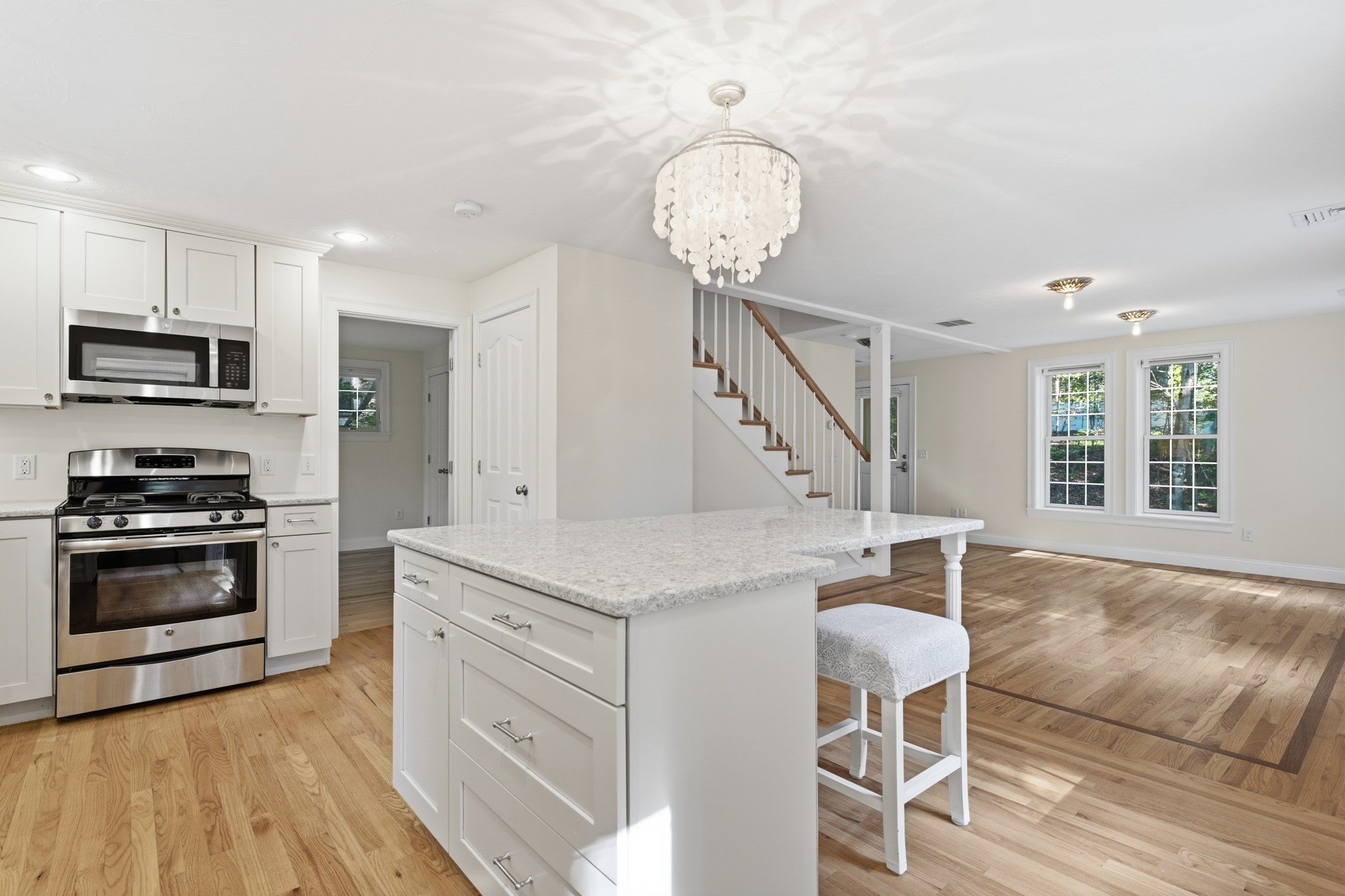 10 Mayflower Path, Wayland, MA 01778 - Image 9