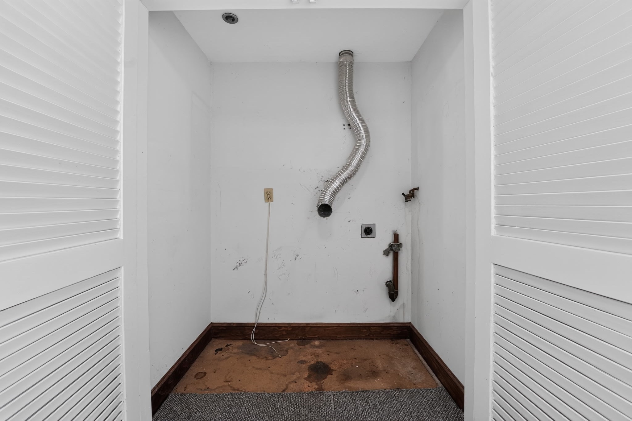 64 Wharf Street Unit J2, Salem, MA 01970 - Image 17