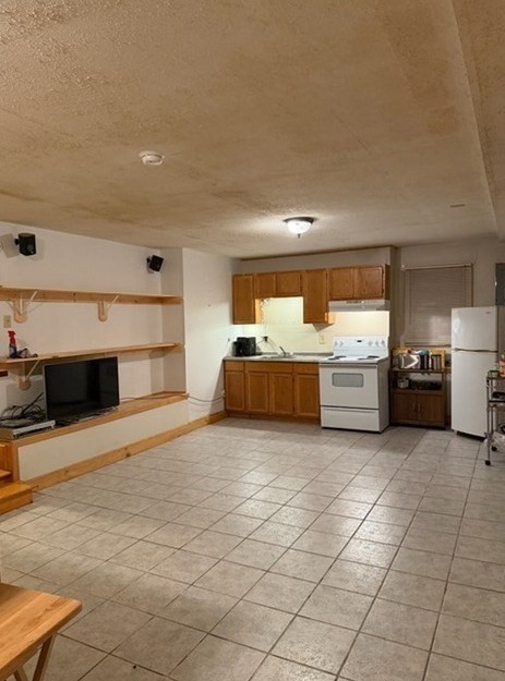 279 Sprague St, Dedham, MA 02026 - Image 11