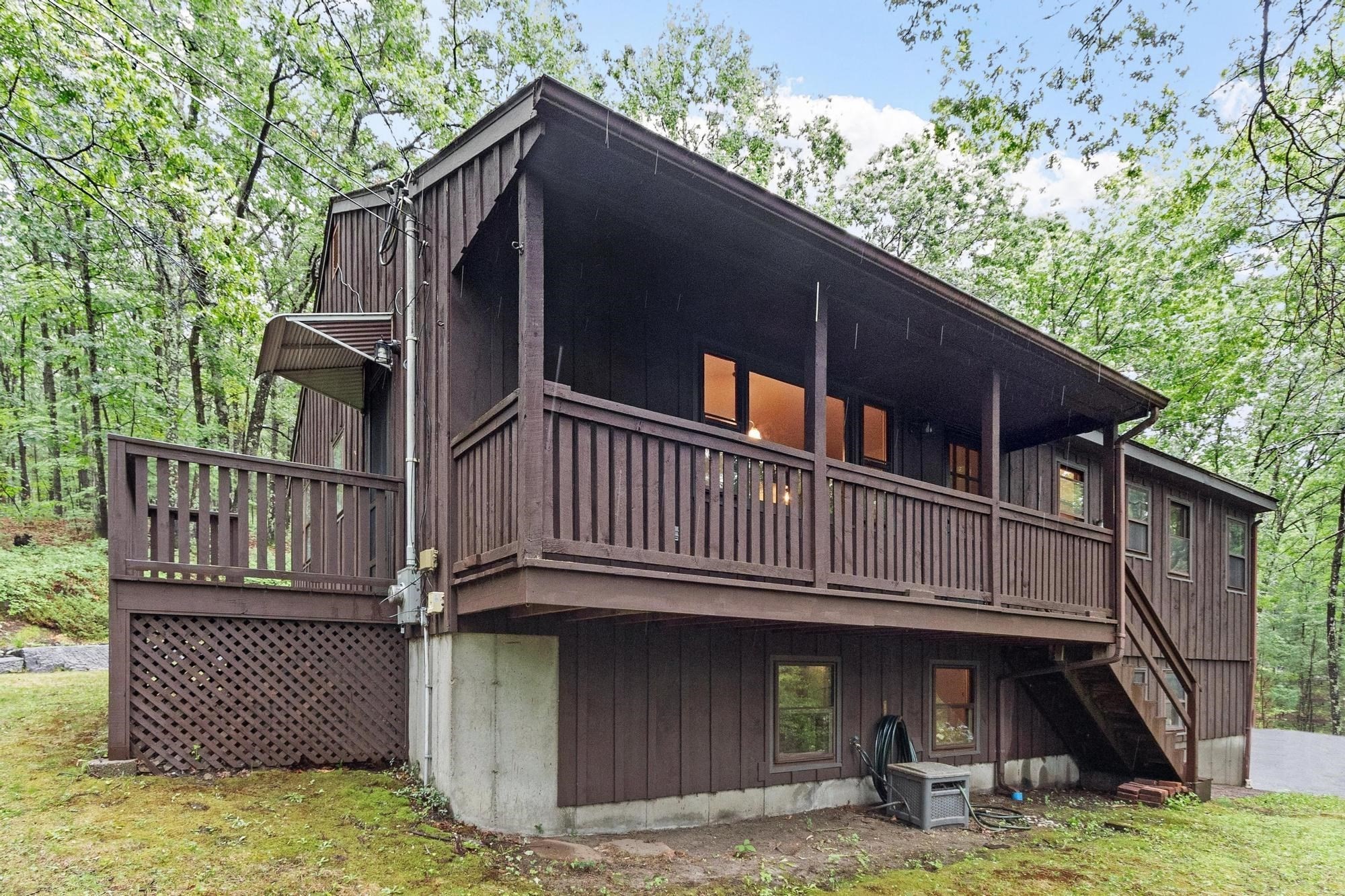 69 Lancaster Rd, Bolton, MA 01740