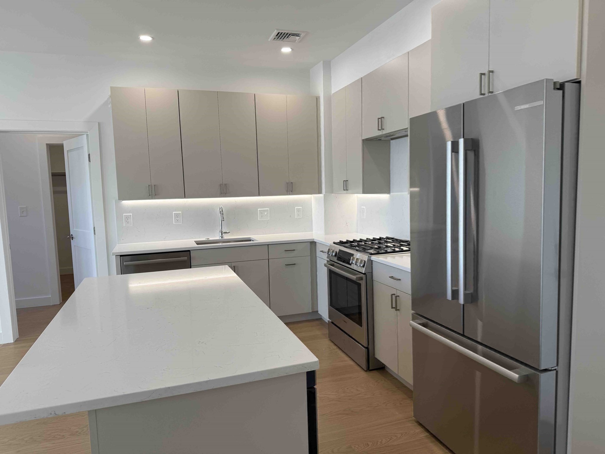 256 Dorchester Street Unit 502, South Boston, Boston, MA 02127 - Image 11