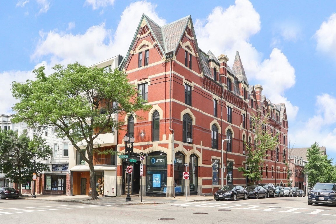 366 W Broadway Unit C2, South Boston, Boston, MA 02127