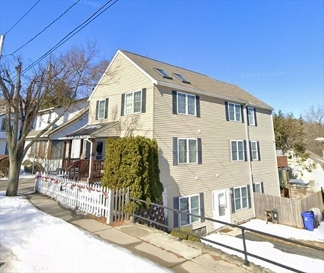 55 Dutton St