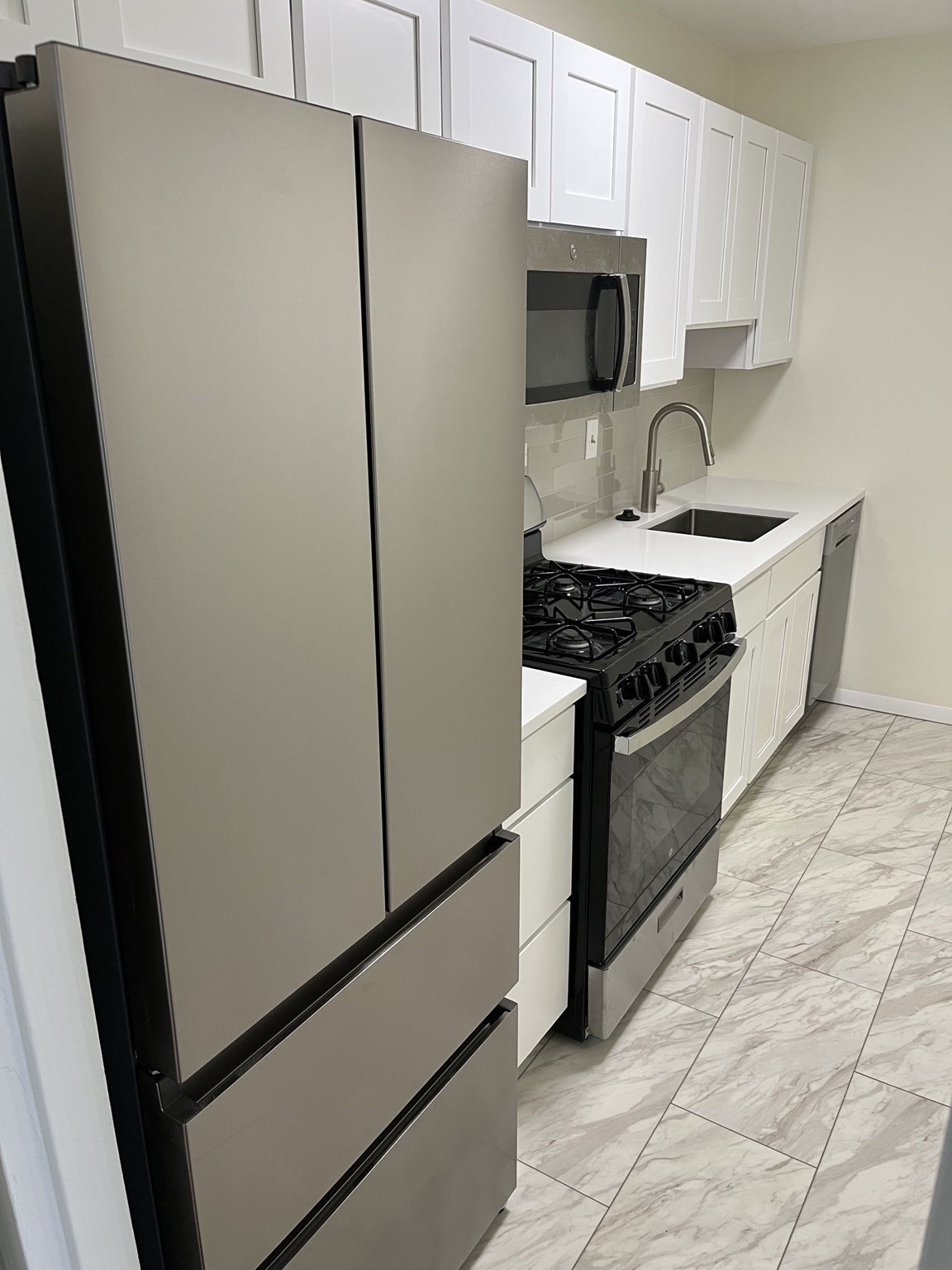 6 Whittier Pl Unit 17G, West End, Boston, MA 02114 - Image 6