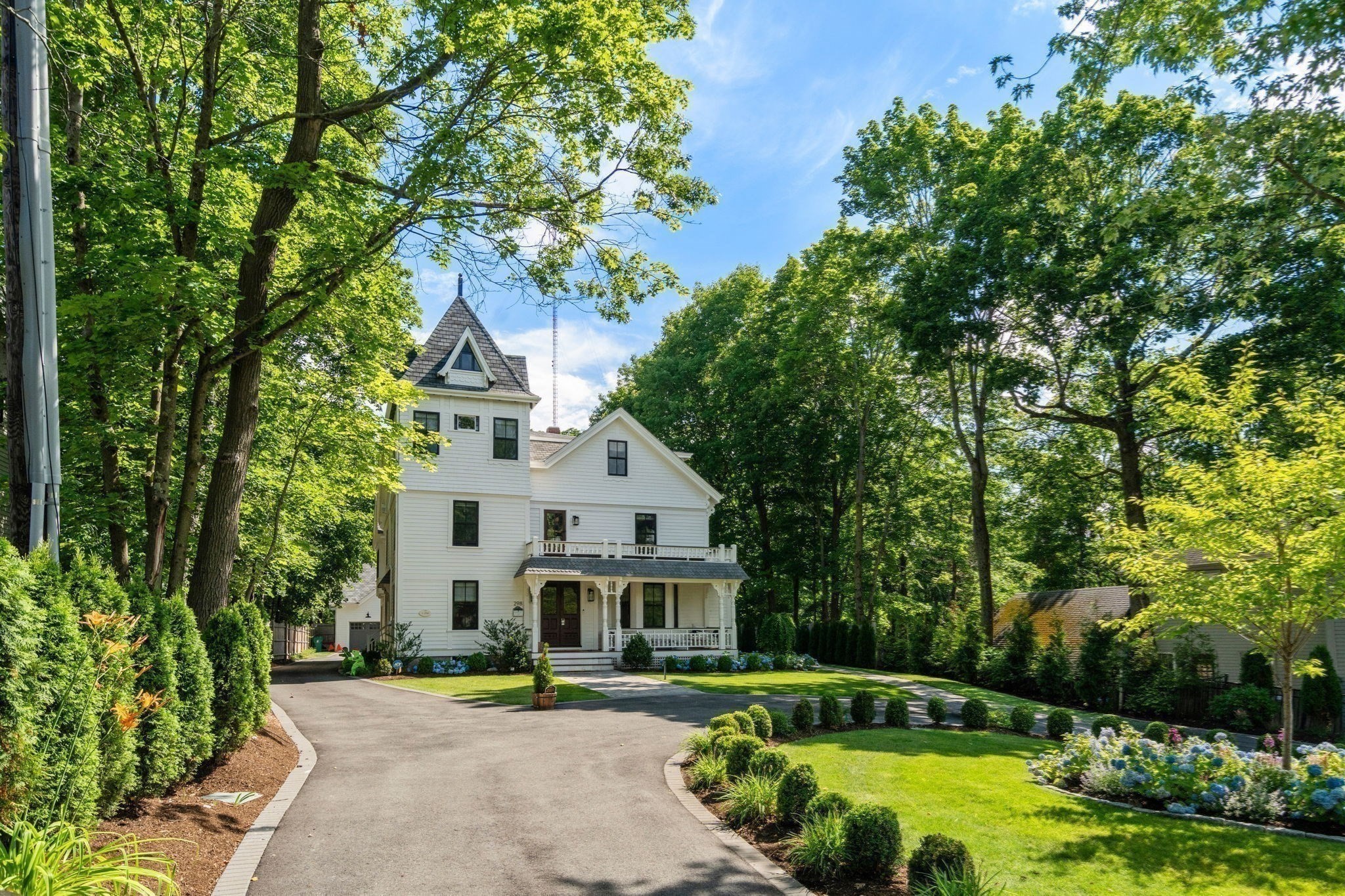 300 Elliot Street Unit 2, Newton, MA 02464 - Image 25