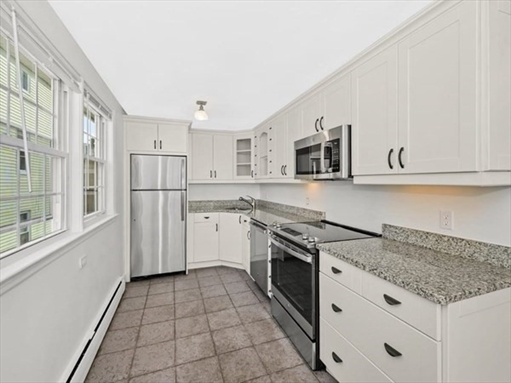 7 Westglow, Apt 2