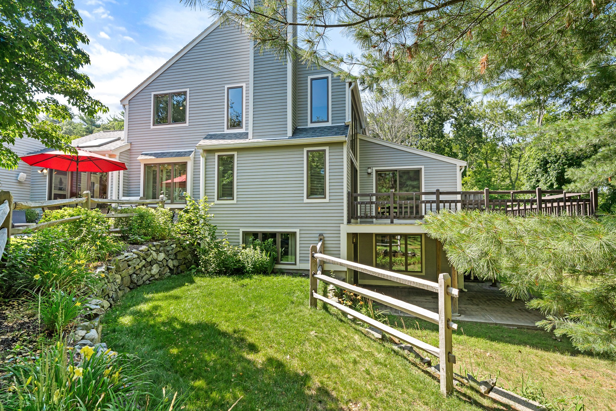 51 Hillside Dr Unit 51, Wayland, MA 01778