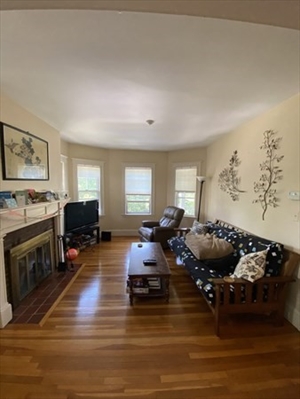 14 Upland, Apt 2