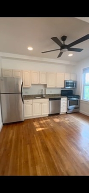 63 Gates St, Apt 2